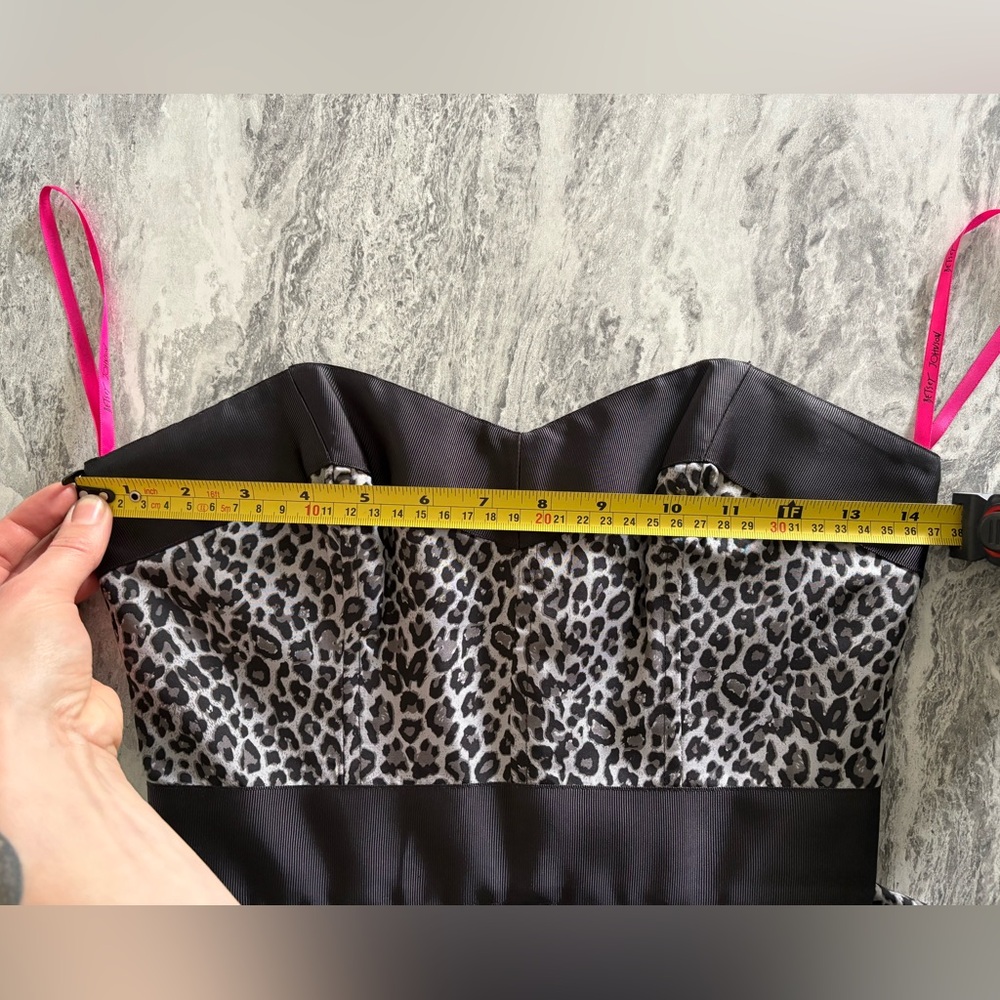 BJ Grey Leopard Print Dress - Picture 7 of 8